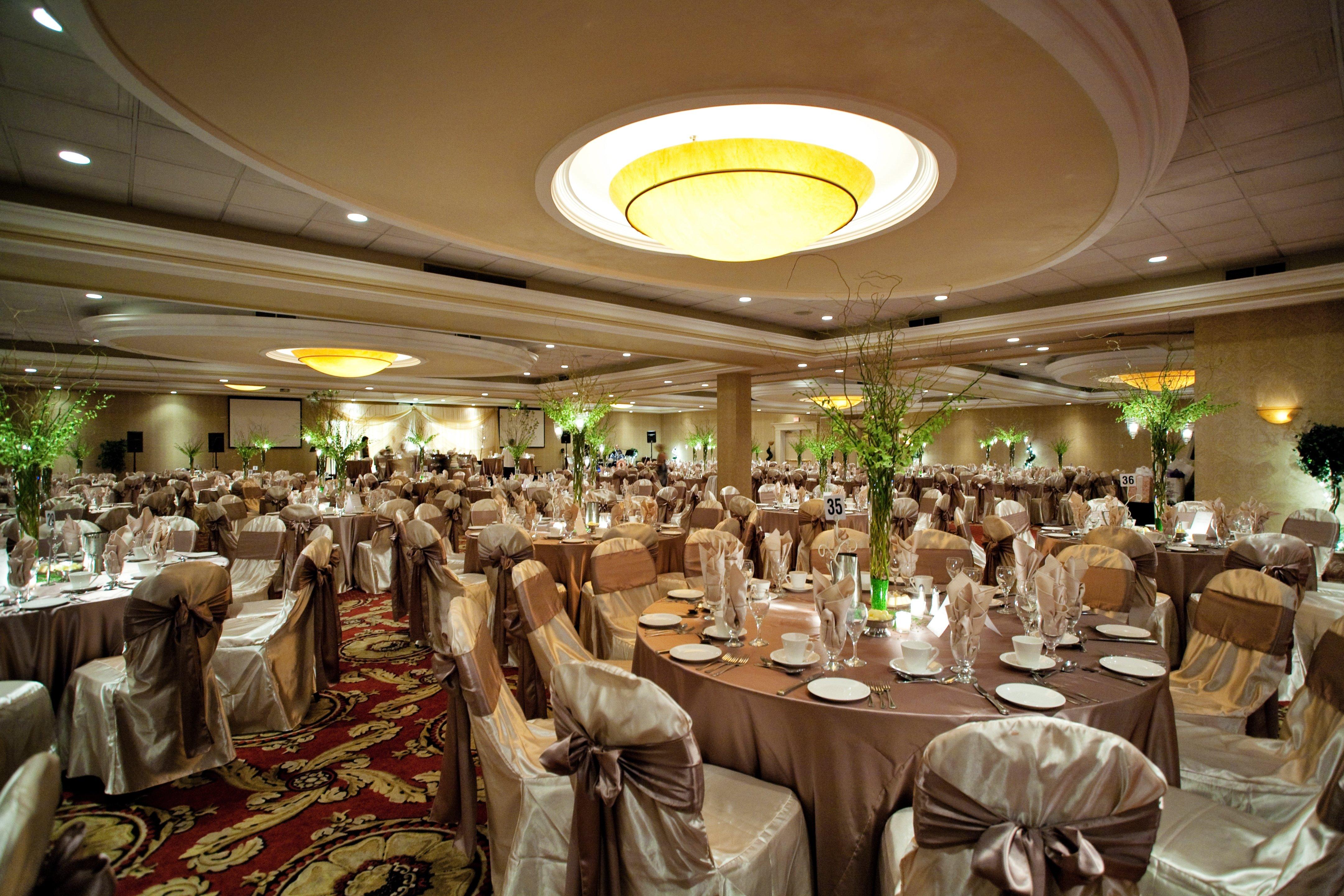 Sainte-Catherine Holiday Inn Hotel & Suites St.Catharines-Niagara By Ihg מראה חיצוני תמונה