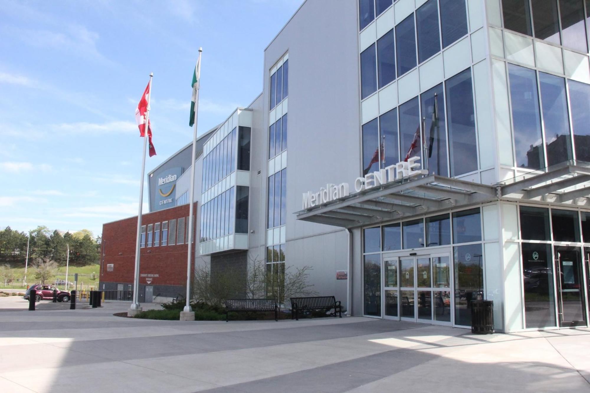 Sainte-Catherine Holiday Inn Hotel & Suites St.Catharines-Niagara By Ihg מראה חיצוני תמונה