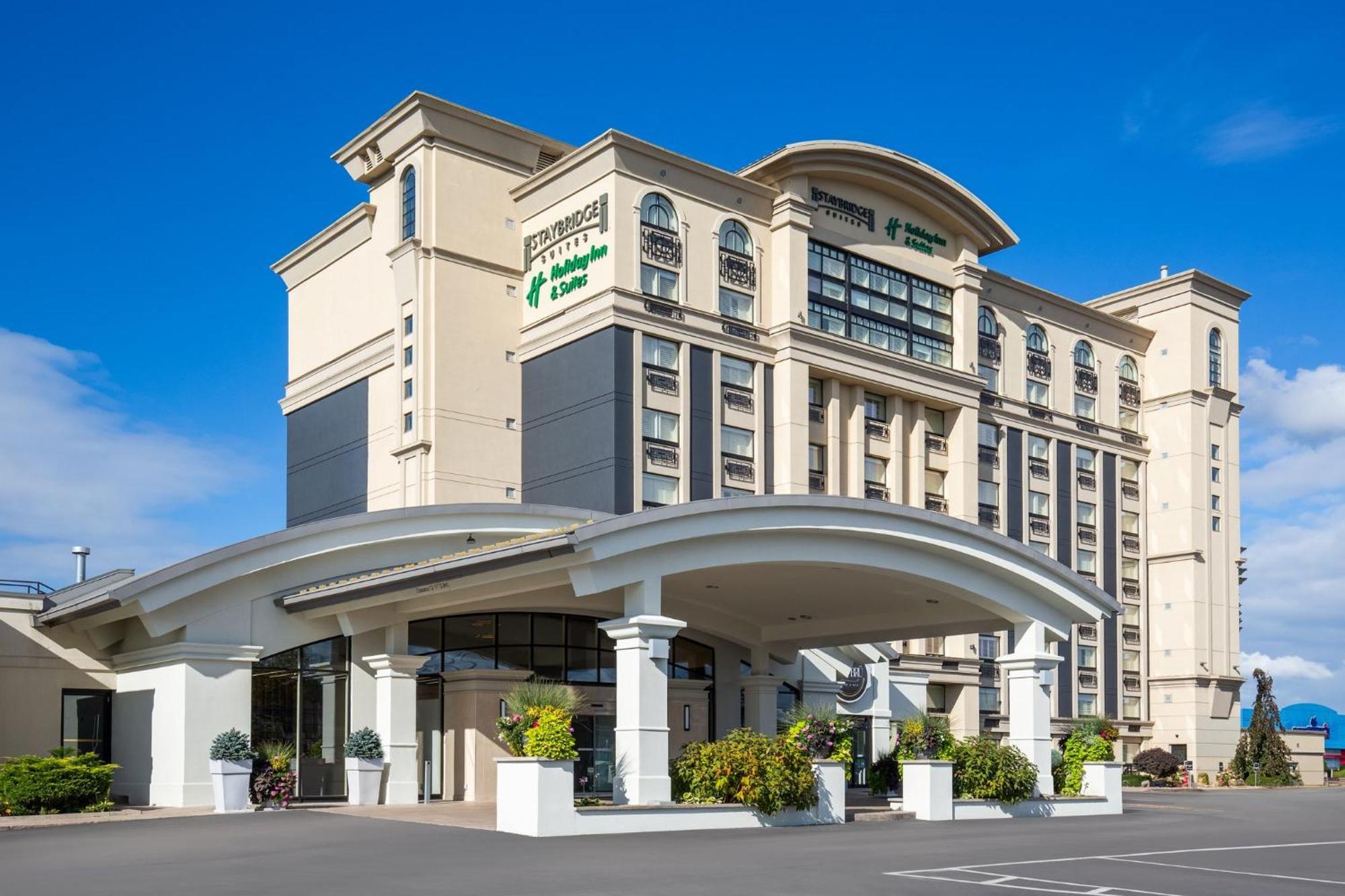 Sainte-Catherine Holiday Inn Hotel & Suites St.Catharines-Niagara By Ihg מראה חיצוני תמונה