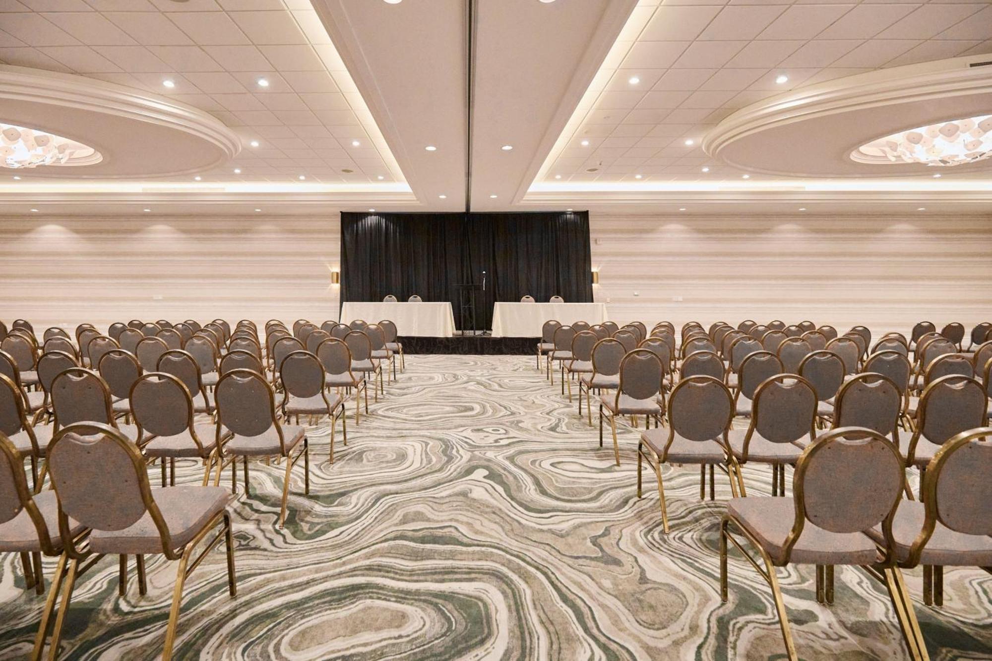 Sainte-Catherine Holiday Inn Hotel & Suites St.Catharines-Niagara By Ihg מראה חיצוני תמונה