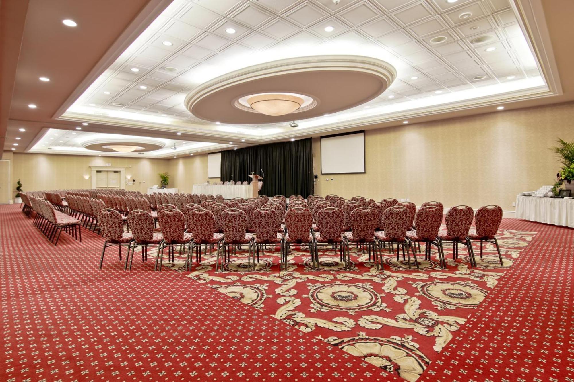 Sainte-Catherine Holiday Inn Hotel & Suites St.Catharines-Niagara By Ihg מראה חיצוני תמונה